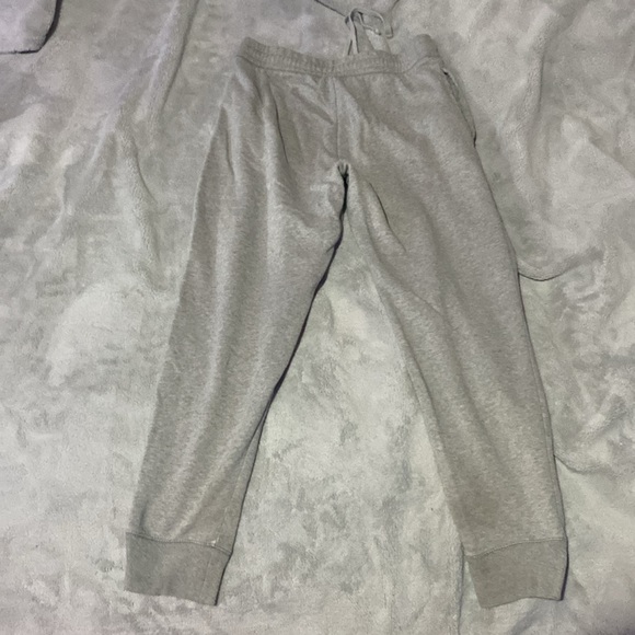 Gap grey kids sweat pants - Picture 3 of 5